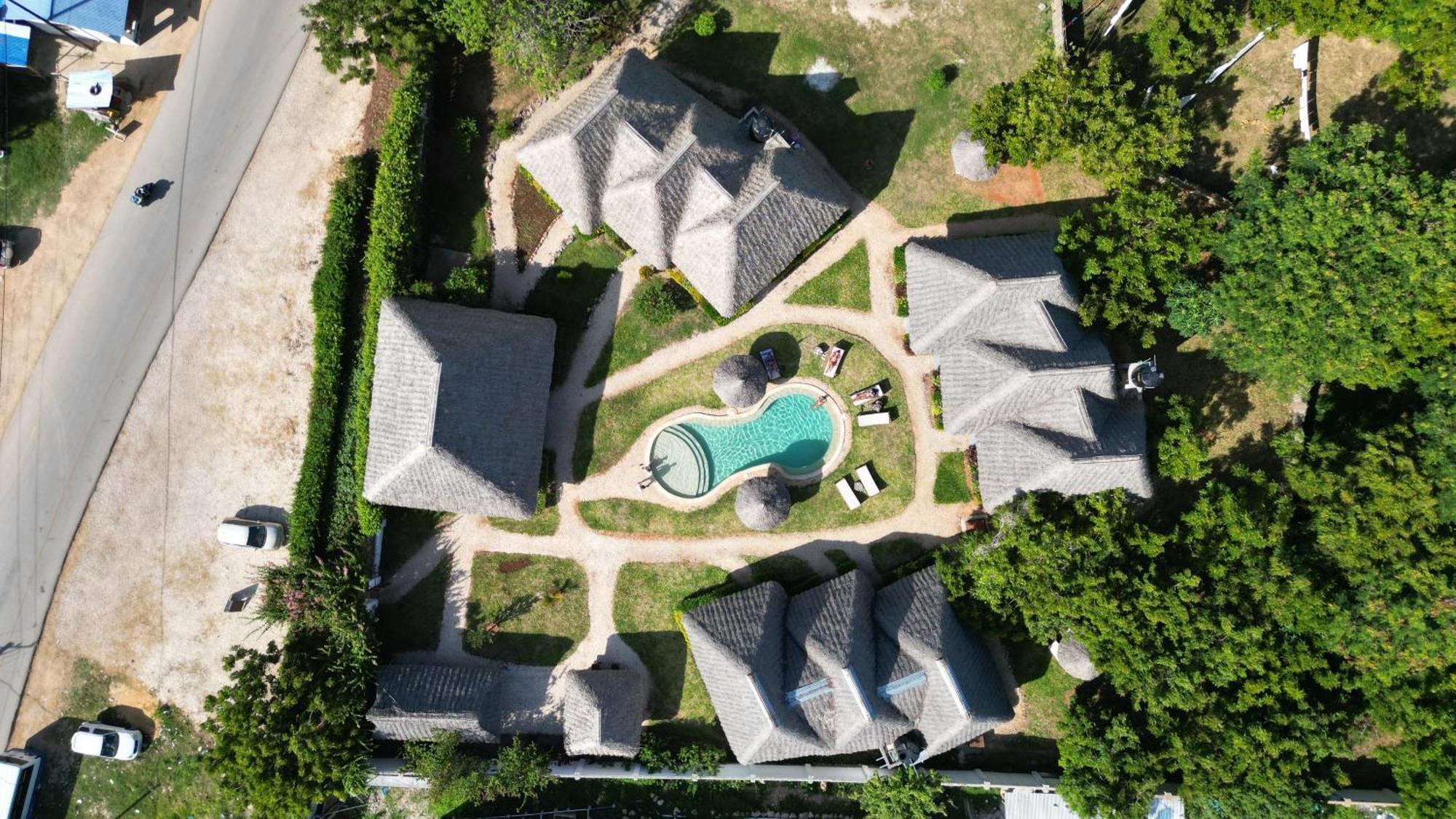 Miti Beach Bungalows 南威 外观 照片